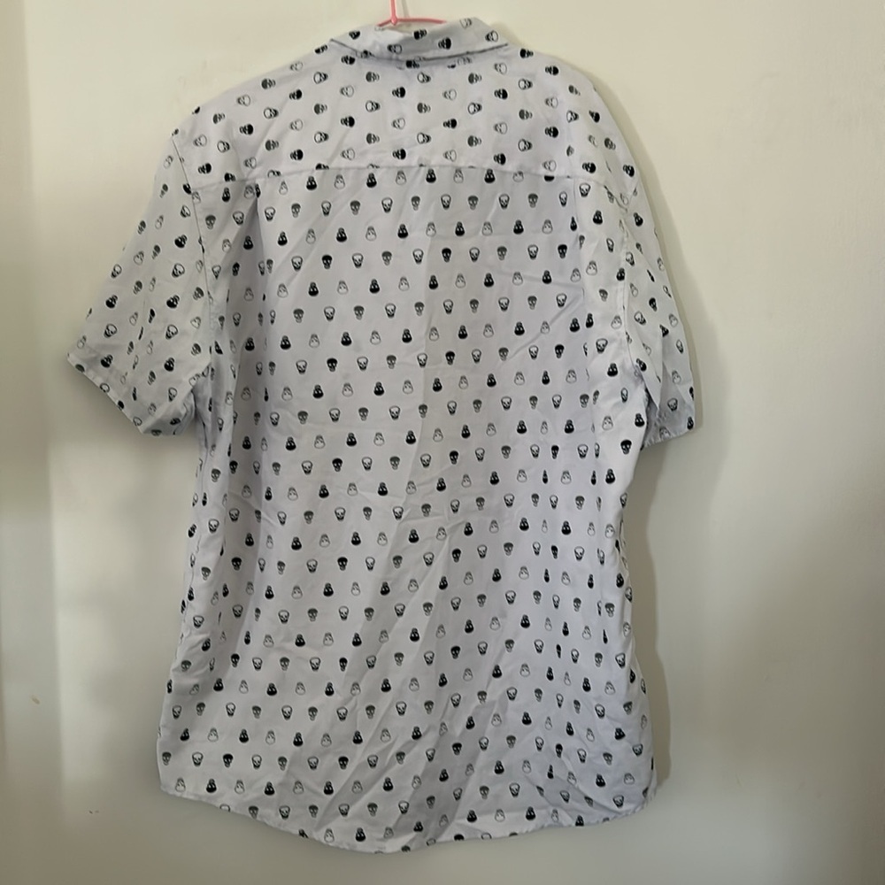 International Report Skull Print Short Sleeve Button Up Shirt Size XL - Picture 2 of 7